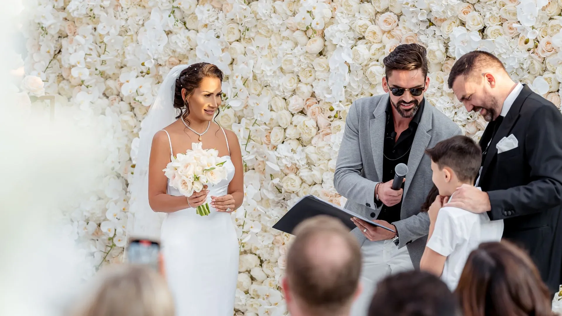 Darryl Rees hosting wedding ceremony